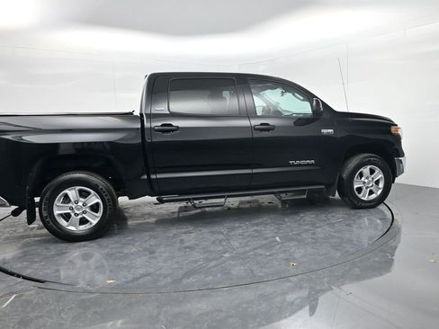 Used 2018 Toyota Tundra SR5 image 8