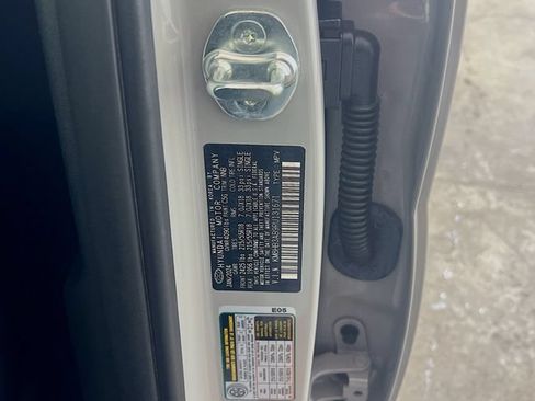 Used 2024 Hyundai Kona SEL FWD image 18
