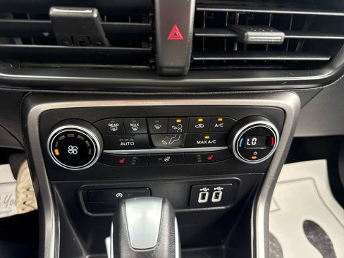 Used 2022 Ford EcoSport SES AWD/4WD image 37