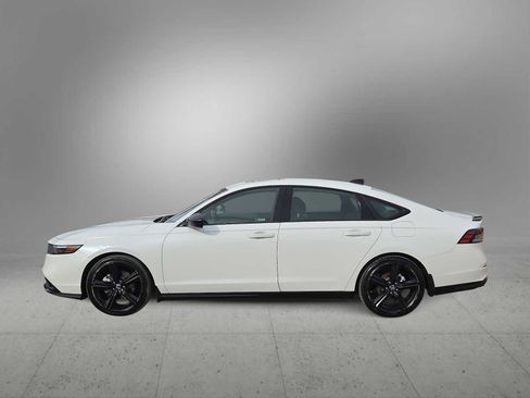Used 2023 Honda Accord Sport image 5