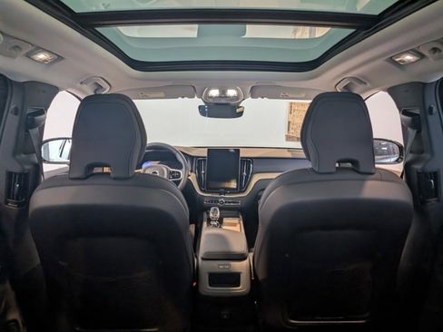 New 2026 Volvo XC60 T8 Plus w/ Protection Package Premier image 28
