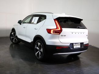 Used 2023 Volvo XC40 B5 Plus w/ Protection Package Premier AWD/4WD video 2