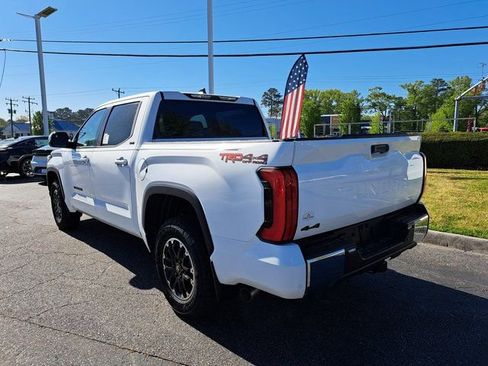 New 2026 Toyota Tundra SR5 AWD/4WD image 8