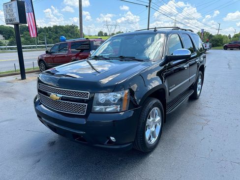 Used 2014 Chevrolet Tahoe LTZ AWD/4WD image 8