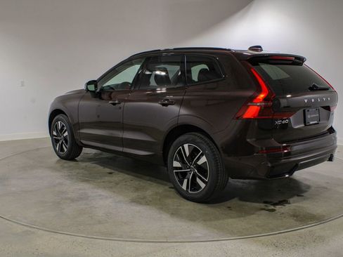 New 2026 Volvo XC60 B5 Plus w/ Climate Package image 3