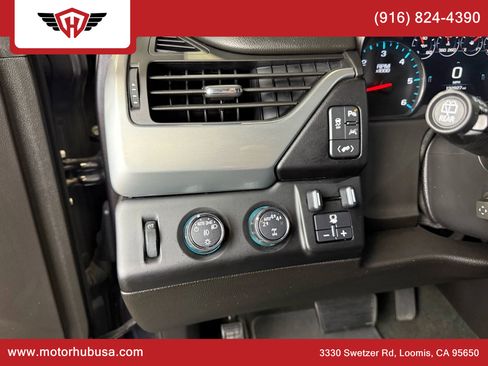 Used 2017 Chevrolet Tahoe LT image 42