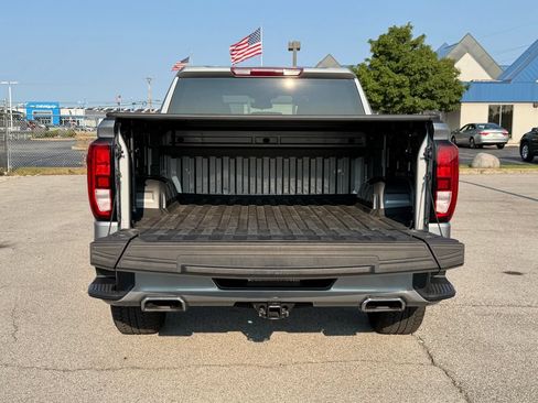 Used 2024 GMC Sierra 1500 Elevation w/ X31 Off-Road Package AWD/4WD image 8
