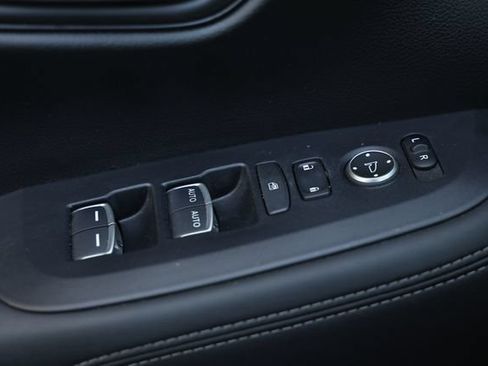 Used 2024 Honda HR-V EX-L image 17