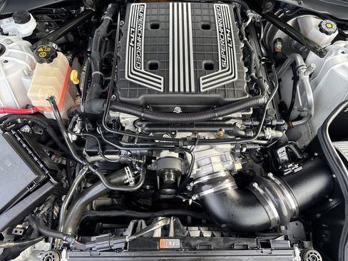 Used 2019 Chevrolet Camaro ZL1 image 29