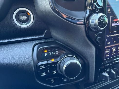 Used 2021 RAM 1500 Big Horn w/ Built-to-serve Edition AWD/4WD image 30