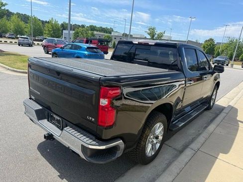 Used 2019 Chevrolet Silverado 1500 LTZ w/ LTZ Plus Package image 6
