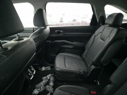 Used 2024 Kia Sorento X-Line EX image 10