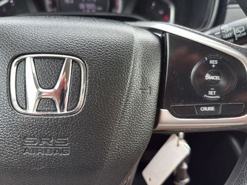 Used 2018 Honda CR-V LX image 10