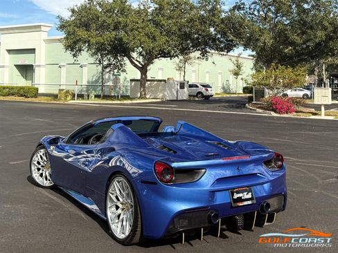 Used 2018 Ferrari 488 Spider image 43