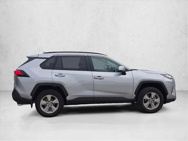 Used 2025 Toyota RAV4 XLE w/ Convenience Package FWD image 4
