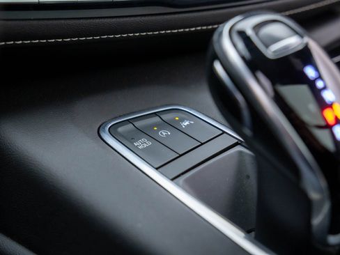 Used 2022 Cadillac Escalade ESV Sport w/ Touring Package image 29