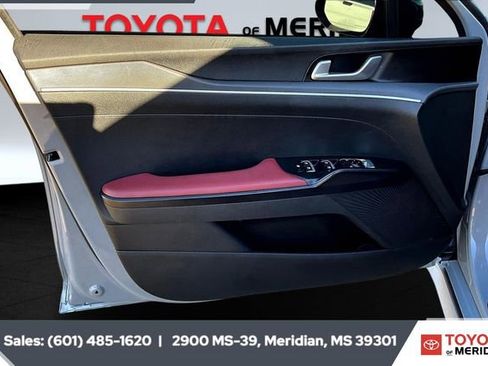 Used 2023 Kia K5 GT-Line image 16