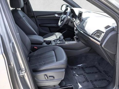 Used 2023 Audi Q5 2.0T Premium AWD/4WD image 24