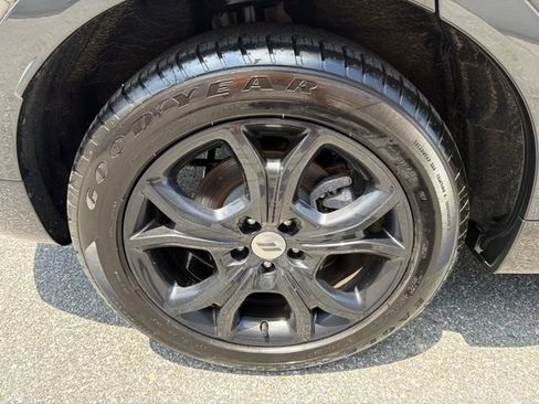 Used 2024 Dodge Hornet R/T Plus w/ R/T Blacktop Package AWD/4WD image 30