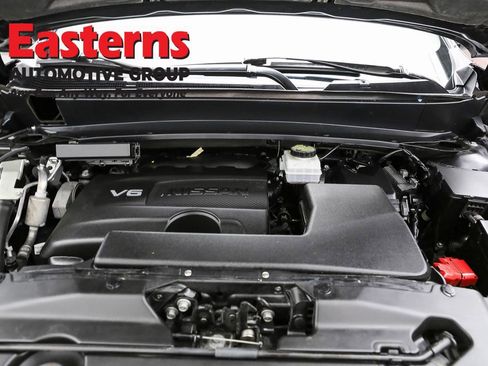 Used 2020 Nissan Pathfinder S image 7