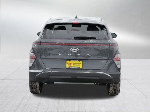 Certified 2025 Hyundai Kona SEL image 6