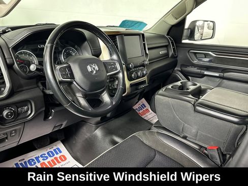 Used 2022 RAM 1500 Laramie AWD/4WD image 17