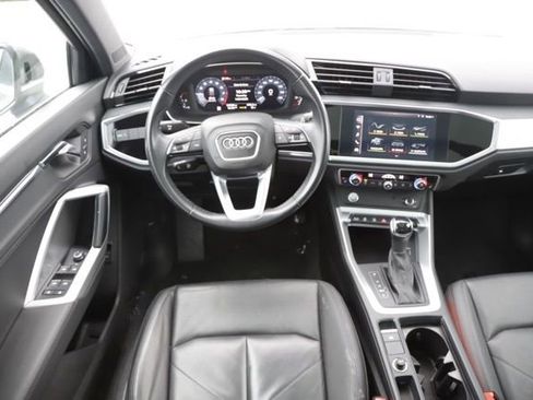 Used 2020 Audi Q3 2.0T Premium w/ Convenience Package image 19