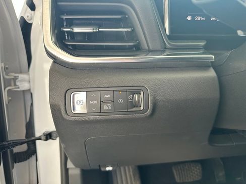 Used 2026 GMC Terrain Elevation AWD/4WD image 17