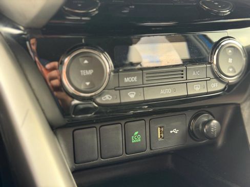 Used 2019 Mitsubishi Eclipse Cross ES AWD/4WD image 23