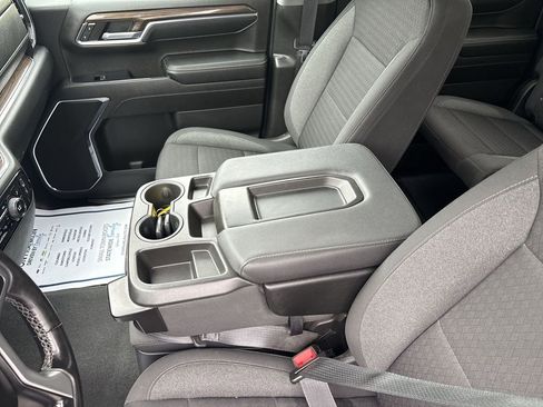 Used 2023 Chevrolet Silverado 1500 LT AWD/4WD image 21