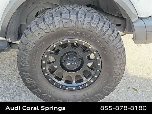 Used 2023 Ford Bronco Black Diamond image 16