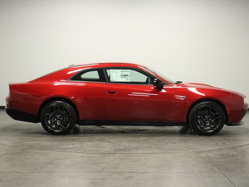 New 2024 Dodge Charger R/T w/ Plus Group image 9