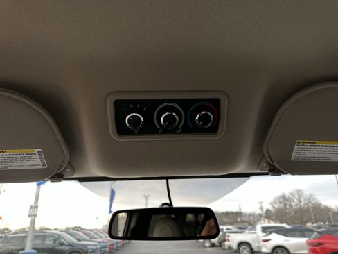 Used 2025 Chevrolet Express 3500 LS RWD image 30