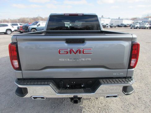 New 2026 GMC Sierra 1500 SLE AWD/4WD image 5