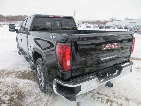New 2026 GMC Sierra 1500 SLT w/ SLT Premium Plus Package image 9