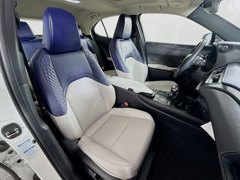 Certified 2020 Lexus UX 250h w/ Premium Package image 28