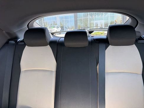 Used 2018 Honda Civic LX image 22