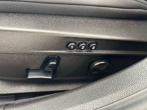 New 2025 Alfa Romeo Giulia w/ Driving Assist Package image 29