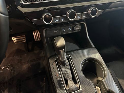 Used 2025 Honda Civic Sport image 41