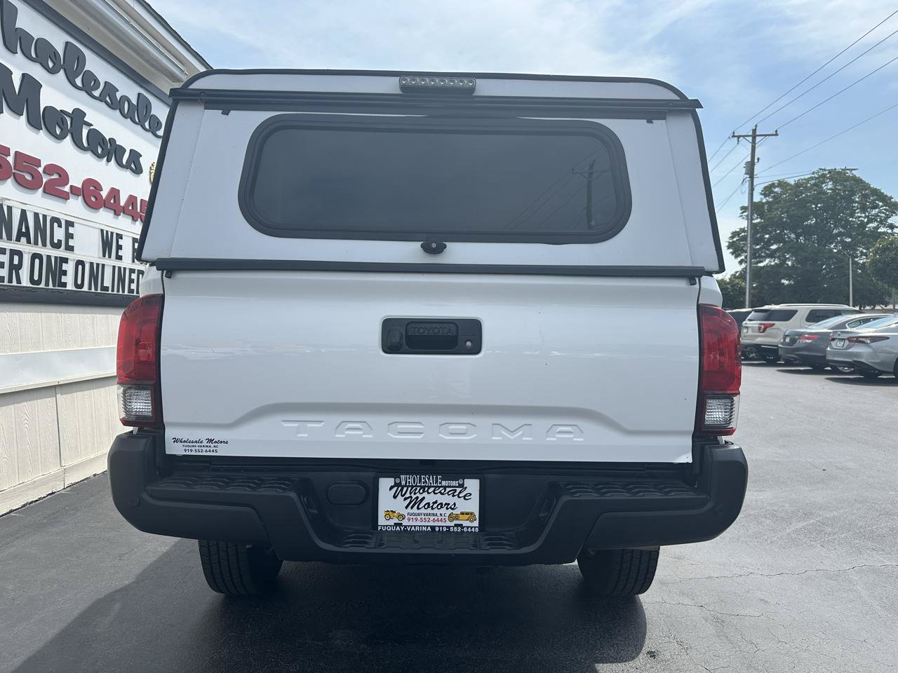 Used 2022 Toyota Tacoma SR RWD image 5