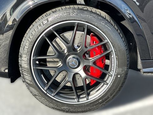 New 2026 Mercedes-Benz GLE 63 AMG S image 11