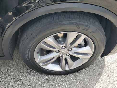 Used 2023 Acura MDX FWD image 10