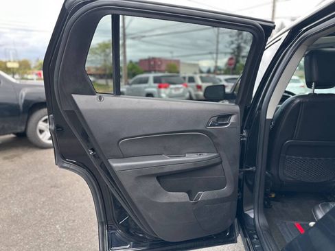 Used 2011 GMC Terrain SLT FWD image 19