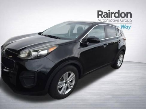 Used 2017 Kia Sportage LX FWD image 1
