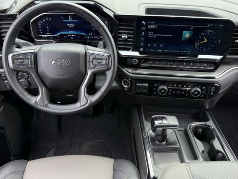 Certified 2024 Chevrolet Silverado 1500 ZR2 image 11