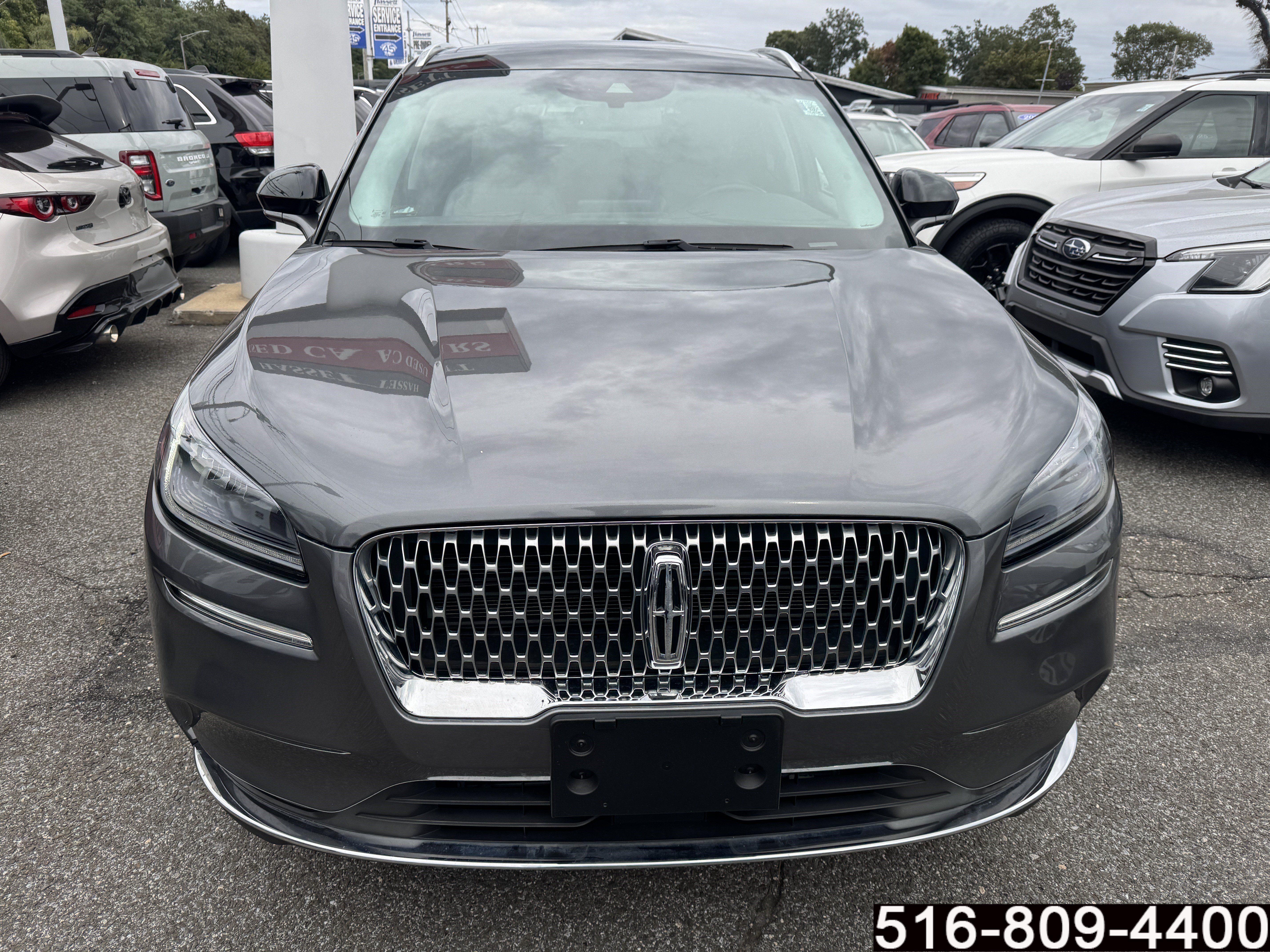 Used 2022 Lincoln Corsair AWD w/ Premium Package image 2