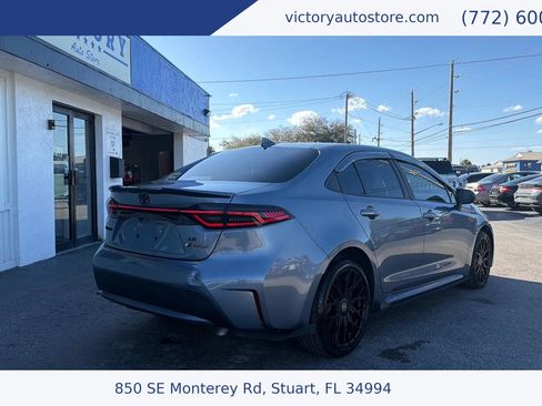 Used 2020 Toyota Corolla LE image 3