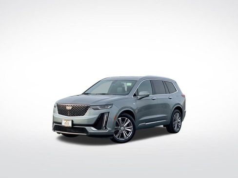 Used 2023 Cadillac XT6 Premium Luxury image 1