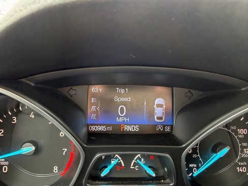 Used 2019 Ford Escape SE AWD/4WD image 12