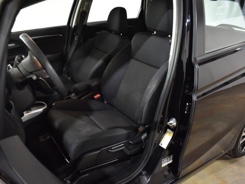 Used 2018 Honda Fit EX image 15